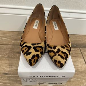 Steve Madden calf hair leopard flats